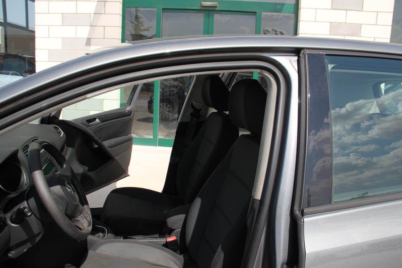 Volkswagen Golf 1.2 TSI 5p. Comfortline (77KW-105CV Neopatentati)