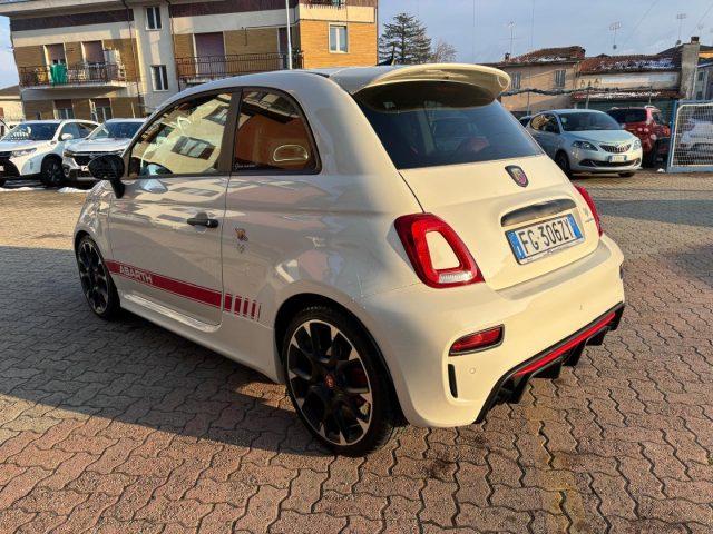 ABARTH 595 1.4T 180CV Competizione FARI XENO