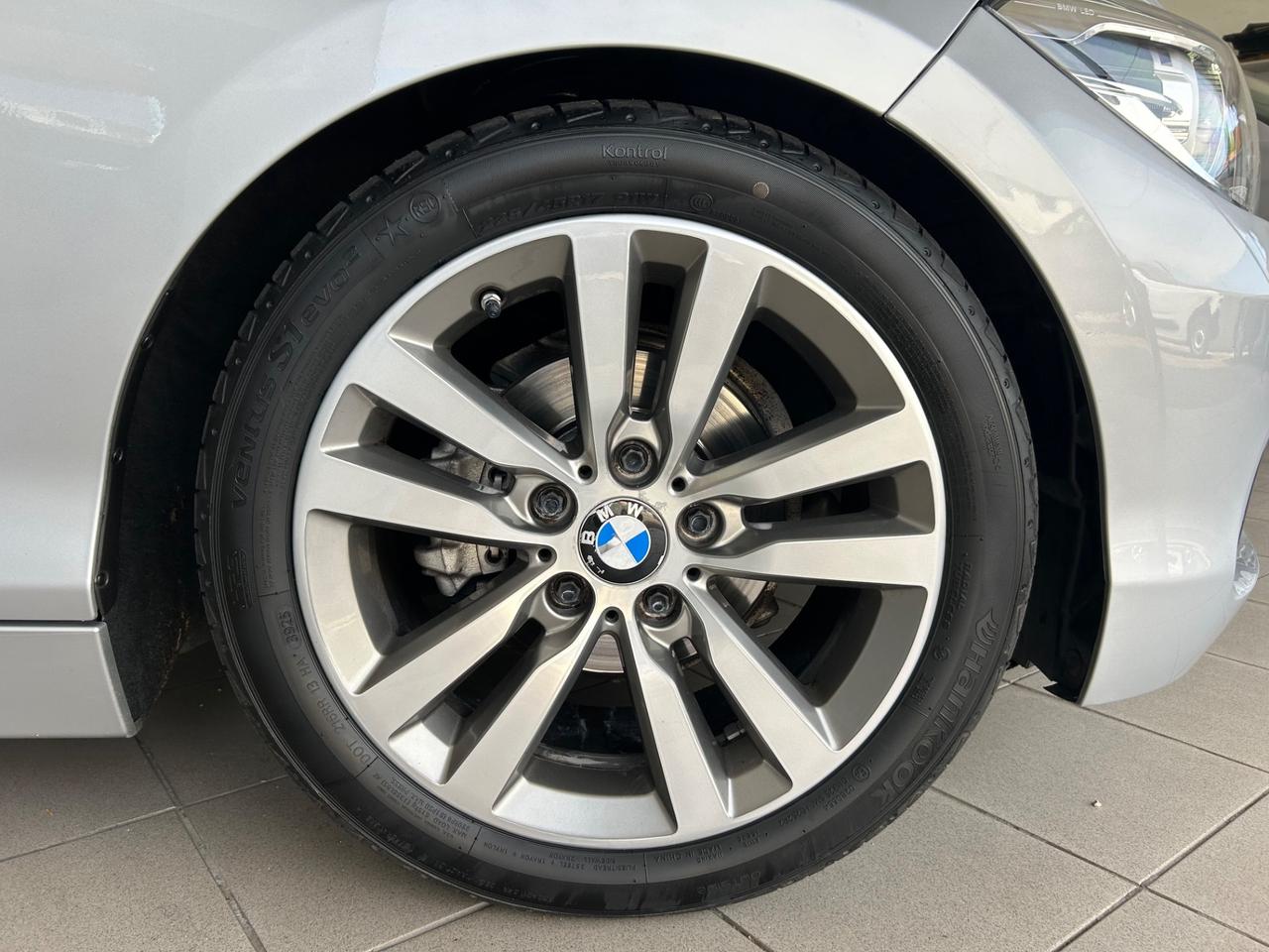 Bmw 118 118d 5p. Urban line full optional EURO6