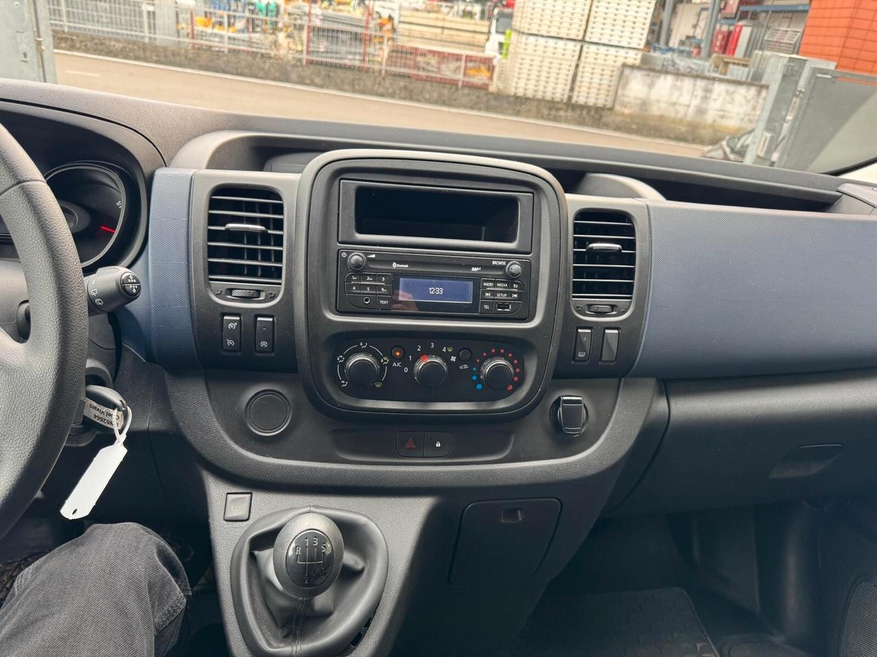 Opel Vivaro 1.6 BiTurbo L1H1 9 Posti