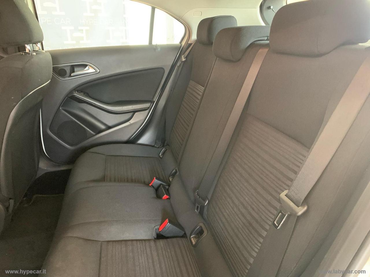 MERCEDES-BENZ A 160 CDI Sport