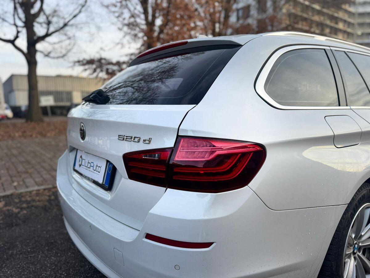 BMW Serie 5 520d Business 190cv auto