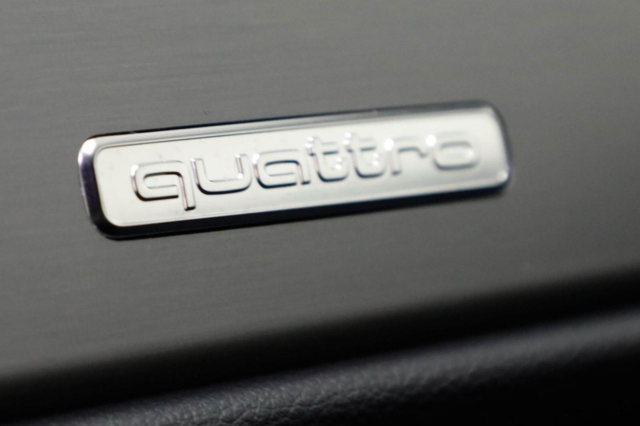 Audi Q3 40 TDI quattro S tronic S line edition