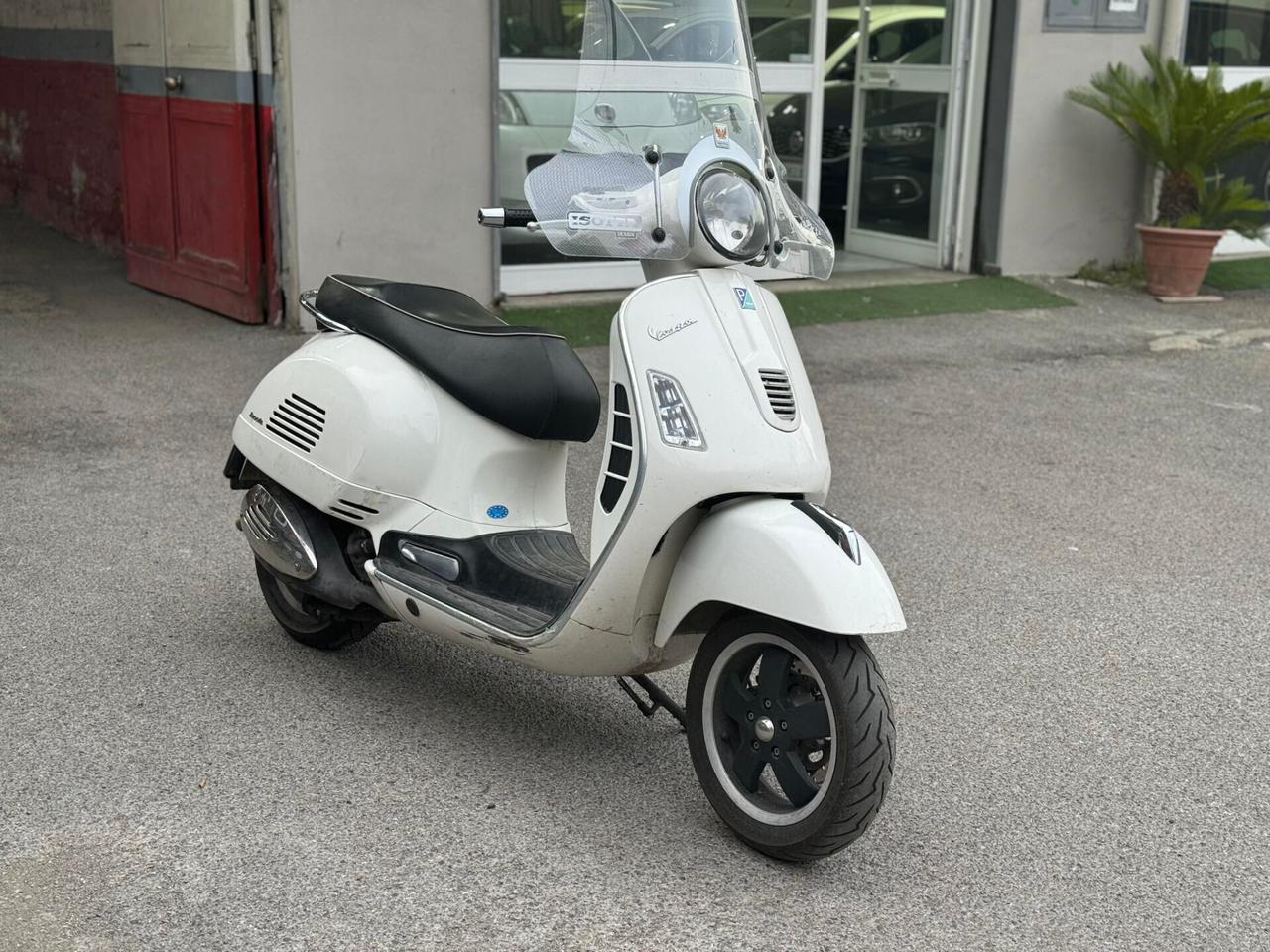 PIAGGIO VESPA 300 GT SUPER SENZA DIFETTII