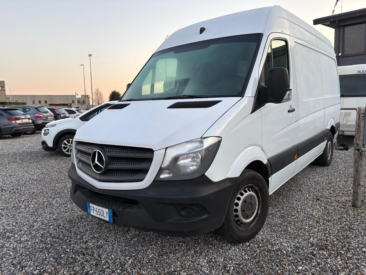 Mercedes sprinter