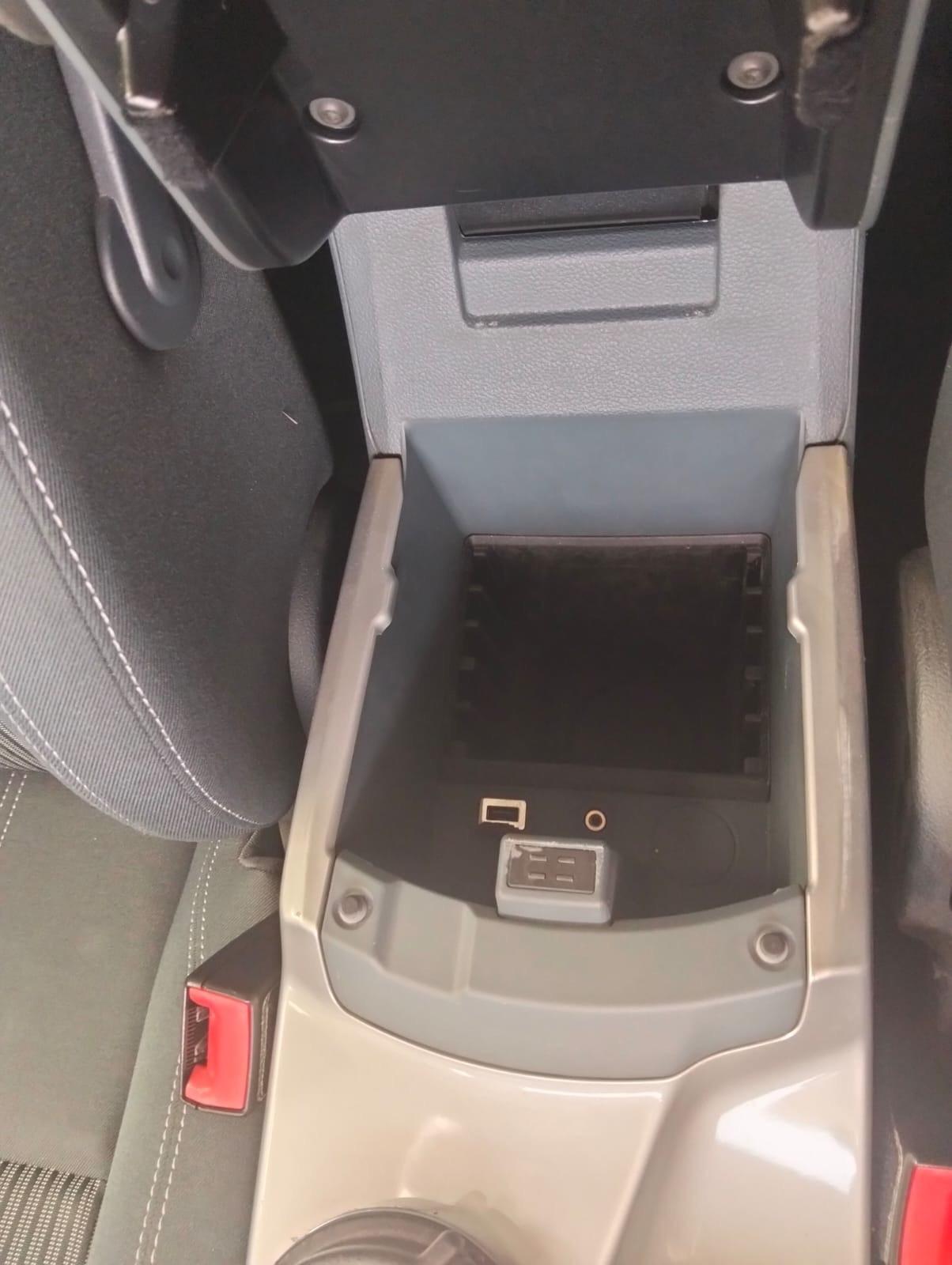 Ford C-Max 2.0 TDCi 115CV Powershift Titanium