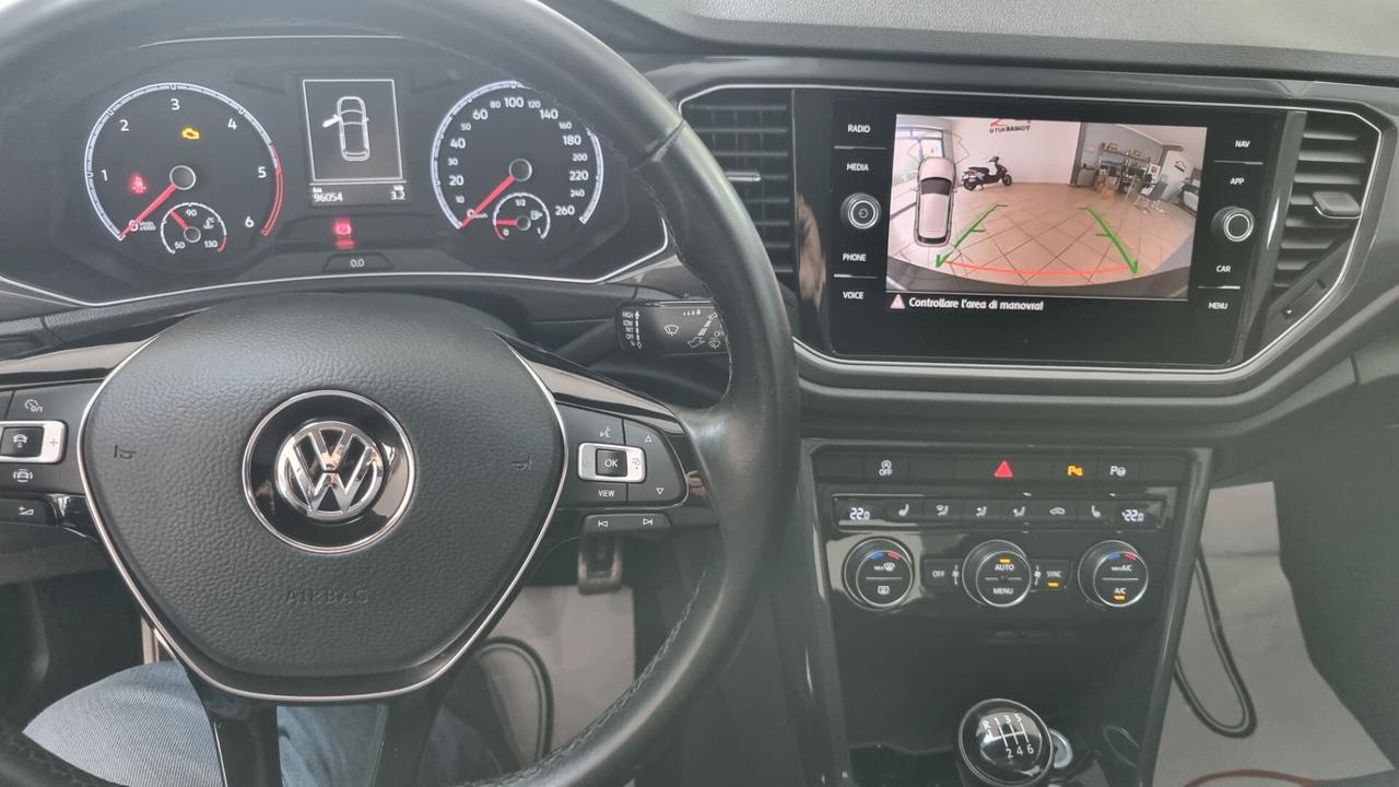 Volkswagen T-Roc 1.6 TDI 115 CV IQ DRIVE