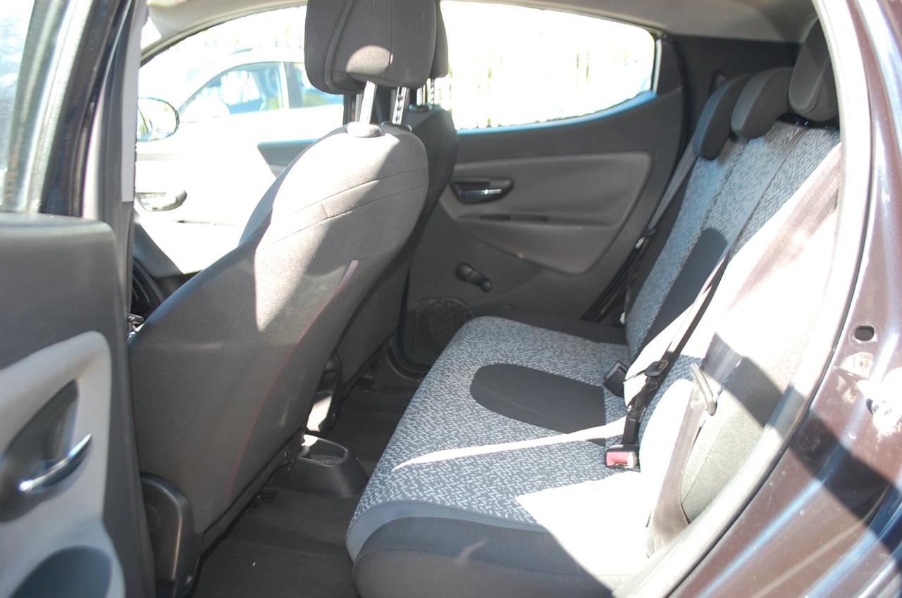 Lancia Ypsilon 1.2 gpl 69CV Ecochic Uff. Italy