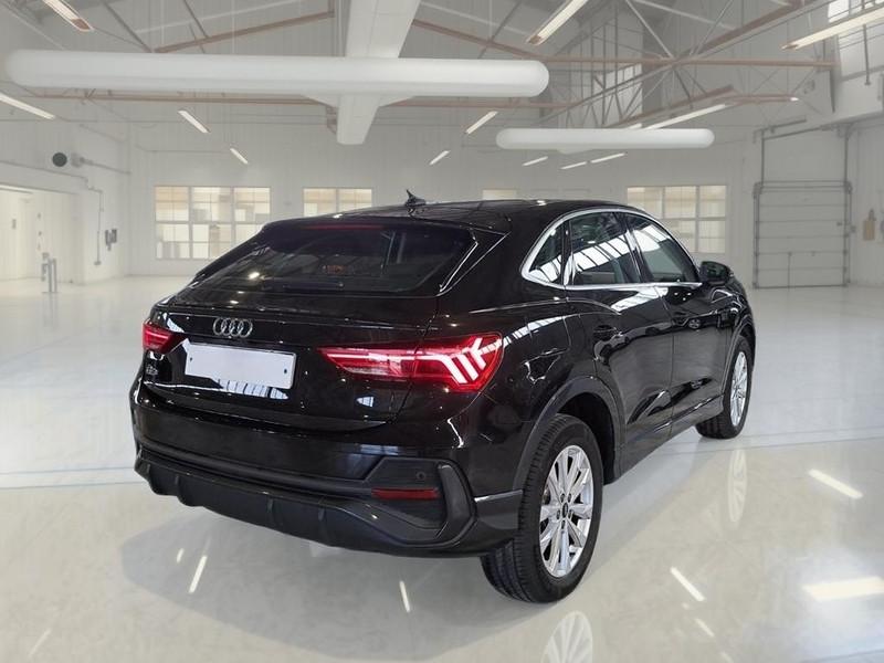 AUDI Q3 SPORTBACK 45 TFSI e S tronic Business Plus