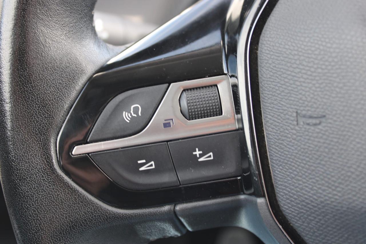 Peugeot 2008 BlueHDi Tua A SOLI 179€