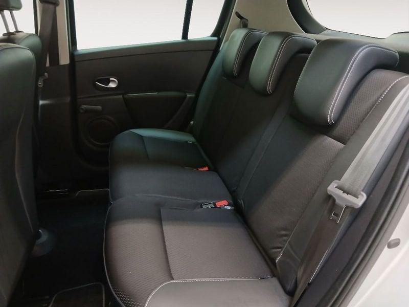 Renault Clio 5p 1.2 16v Le Iene c/CL