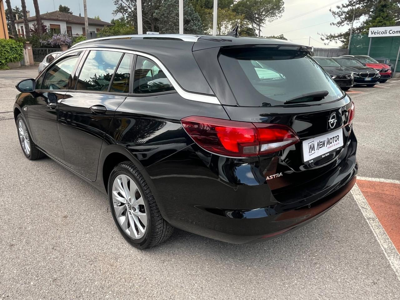 Opel Astra 1.4 Turbo 110CV EcoM Sports Tourer Innovation