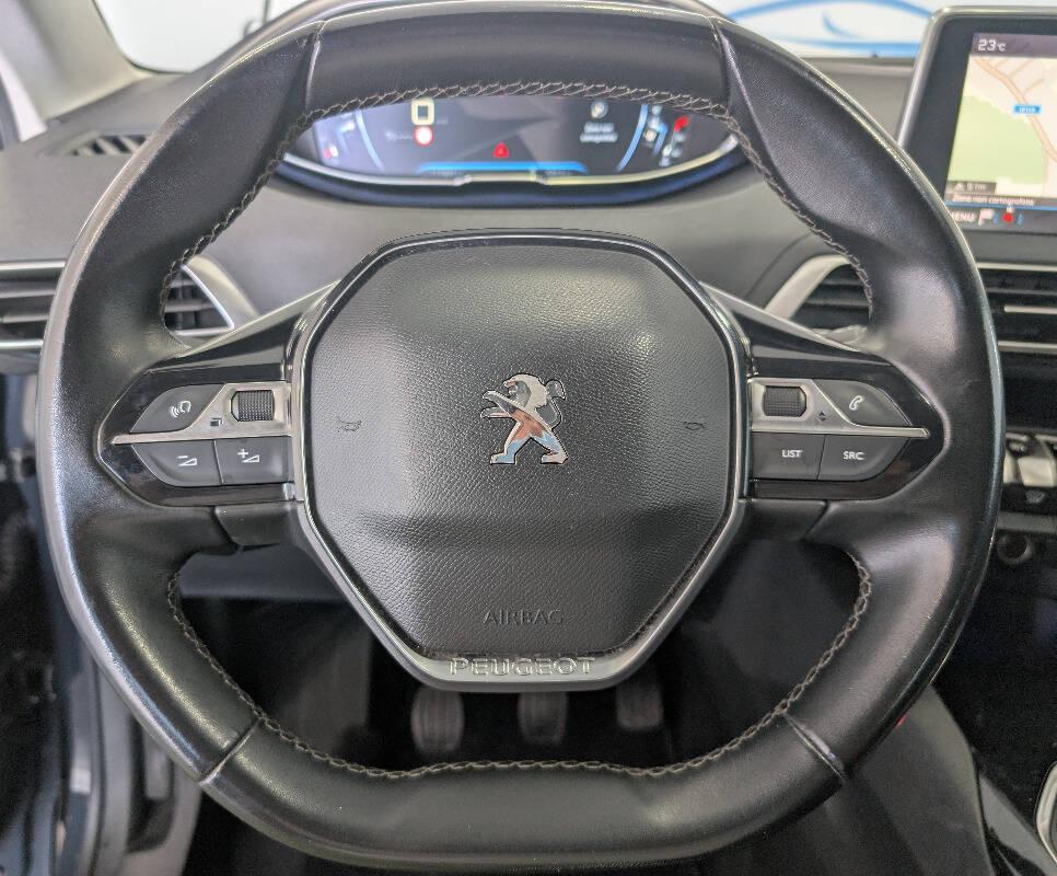 Peugeot 3008 1.5 bluehdi Business s&s 130cv