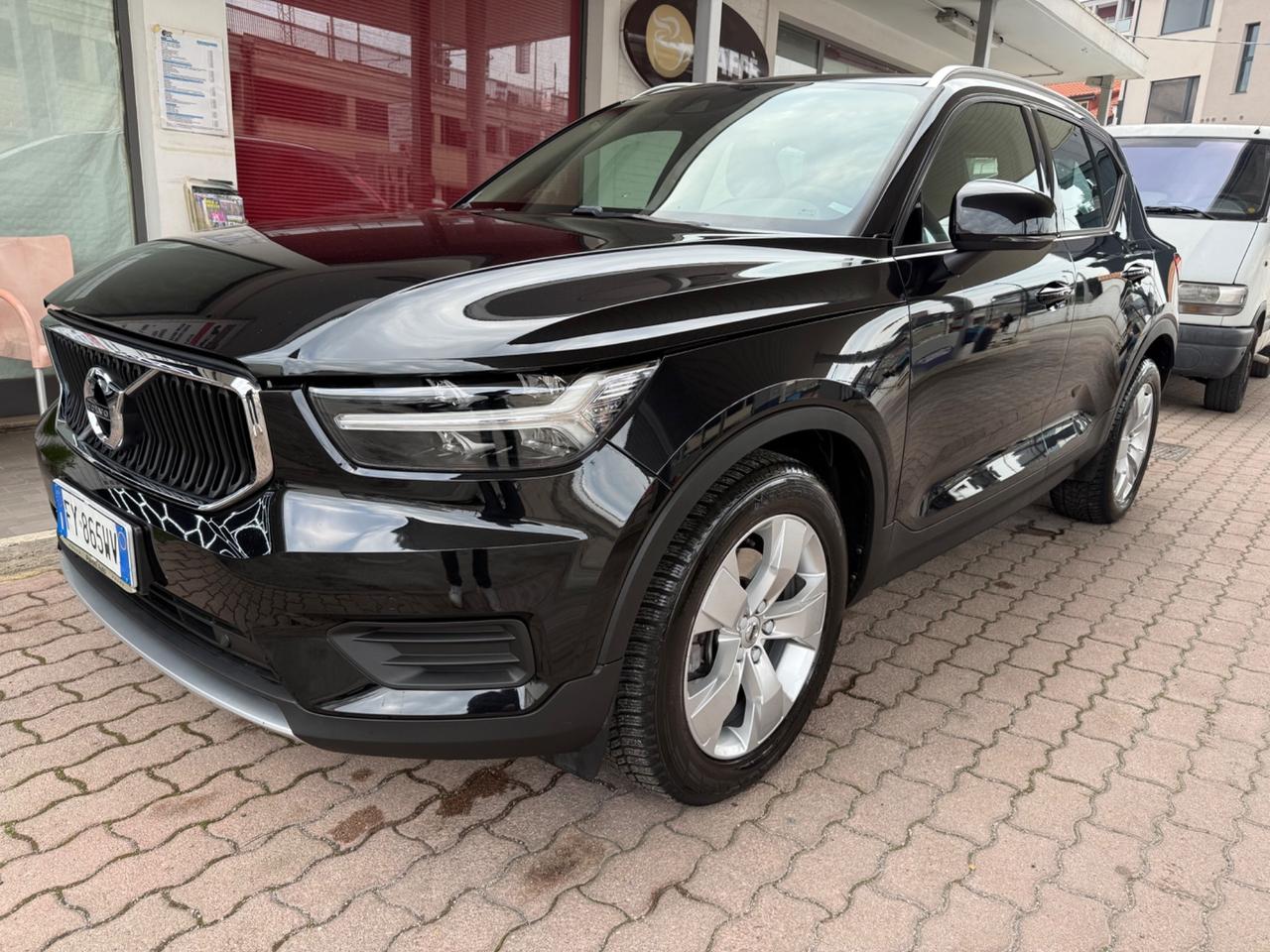 Volvo XC40 D3 AWD Geartronic R-design 4x4