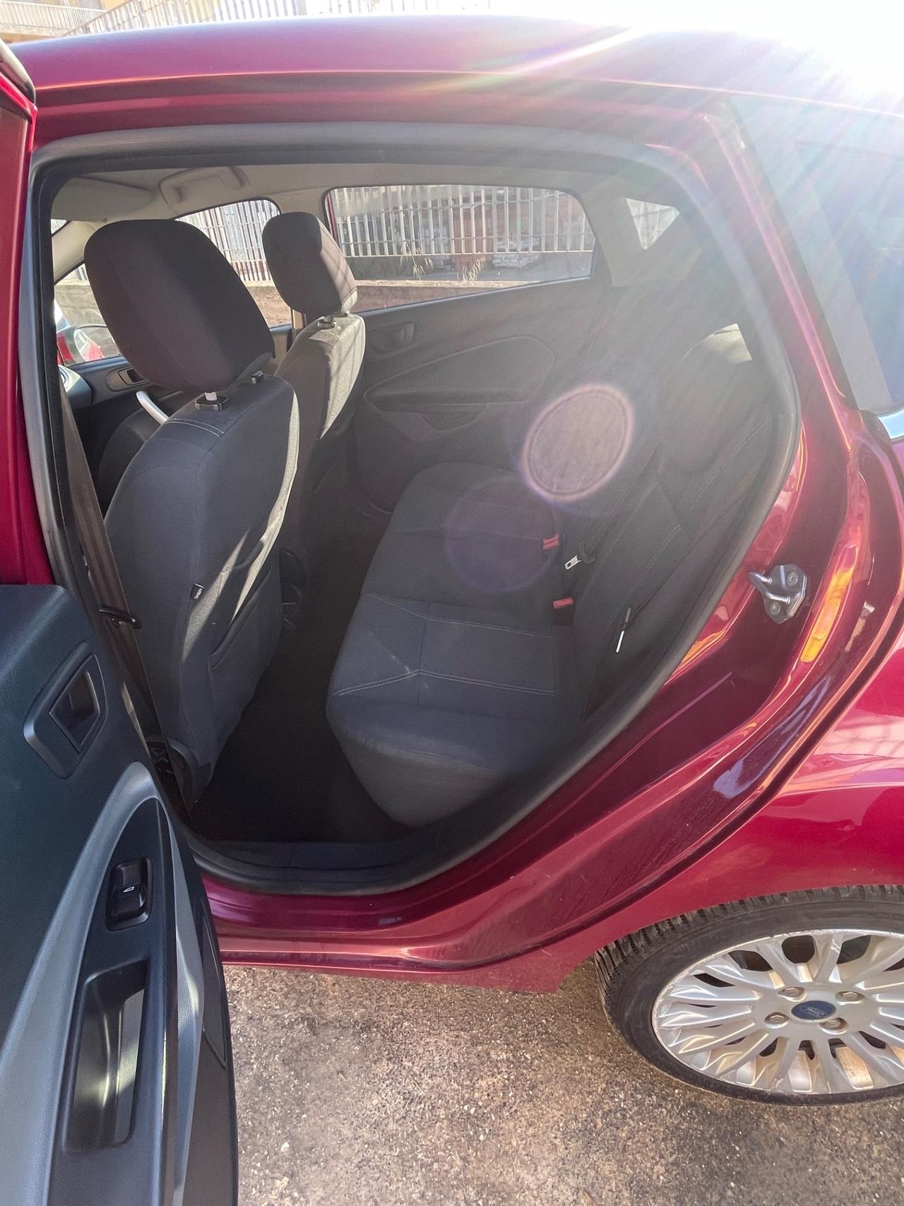 Ford Fiesta 1.2 82 CV 5 porte Titanium