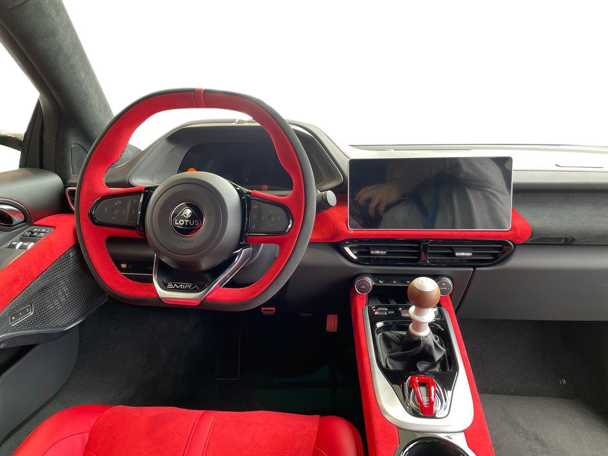 LOTUS EMIRA V6 CLARK EDITION