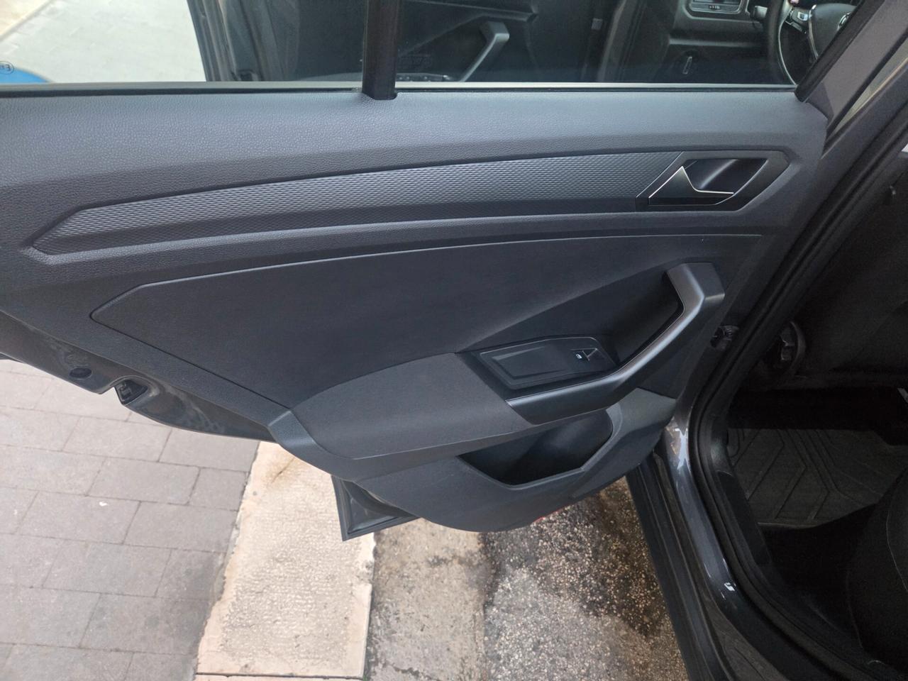 VW T ROC 1.6 TDI 115 CV ANNO 2019 ANDROID KMCERT