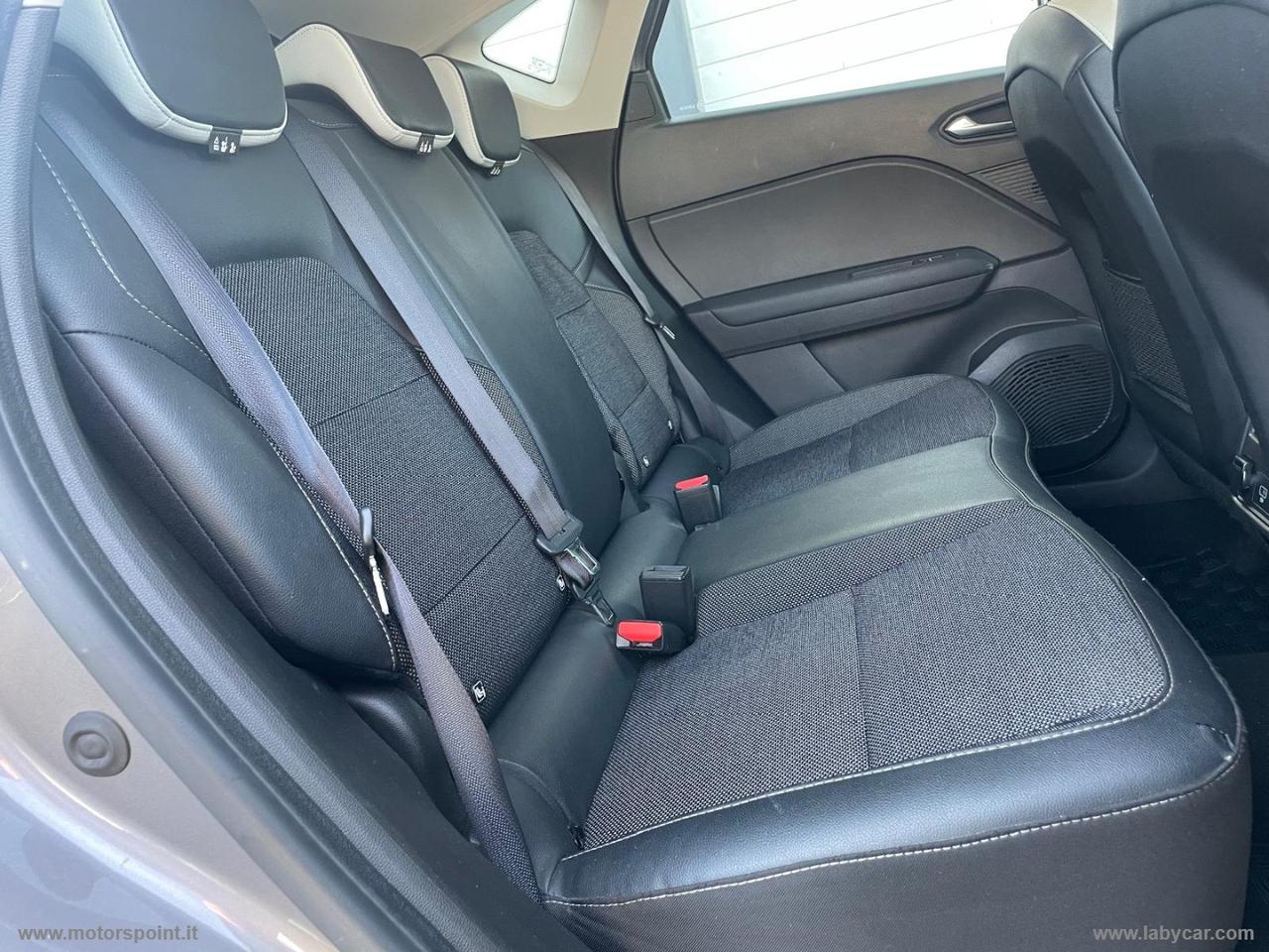 RENAULT Captur Hybrid E-Tech 145 CV Engineered