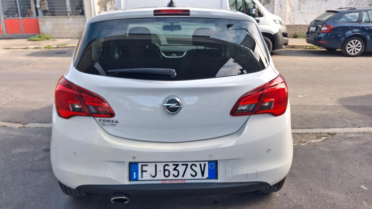 Opel Corsa 1.2 5 porte Innovation GPL