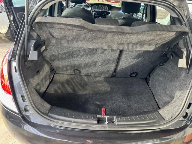 LANCIA Ypsilon 1.2 5p.S&S Gold Imp.Gpl nuovo