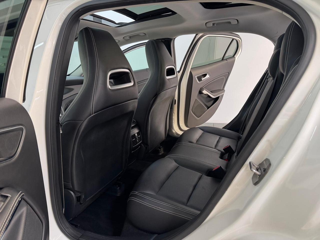 Mercedes-benz GLA 200 d Automatic 4Matic Premium Edition 2019