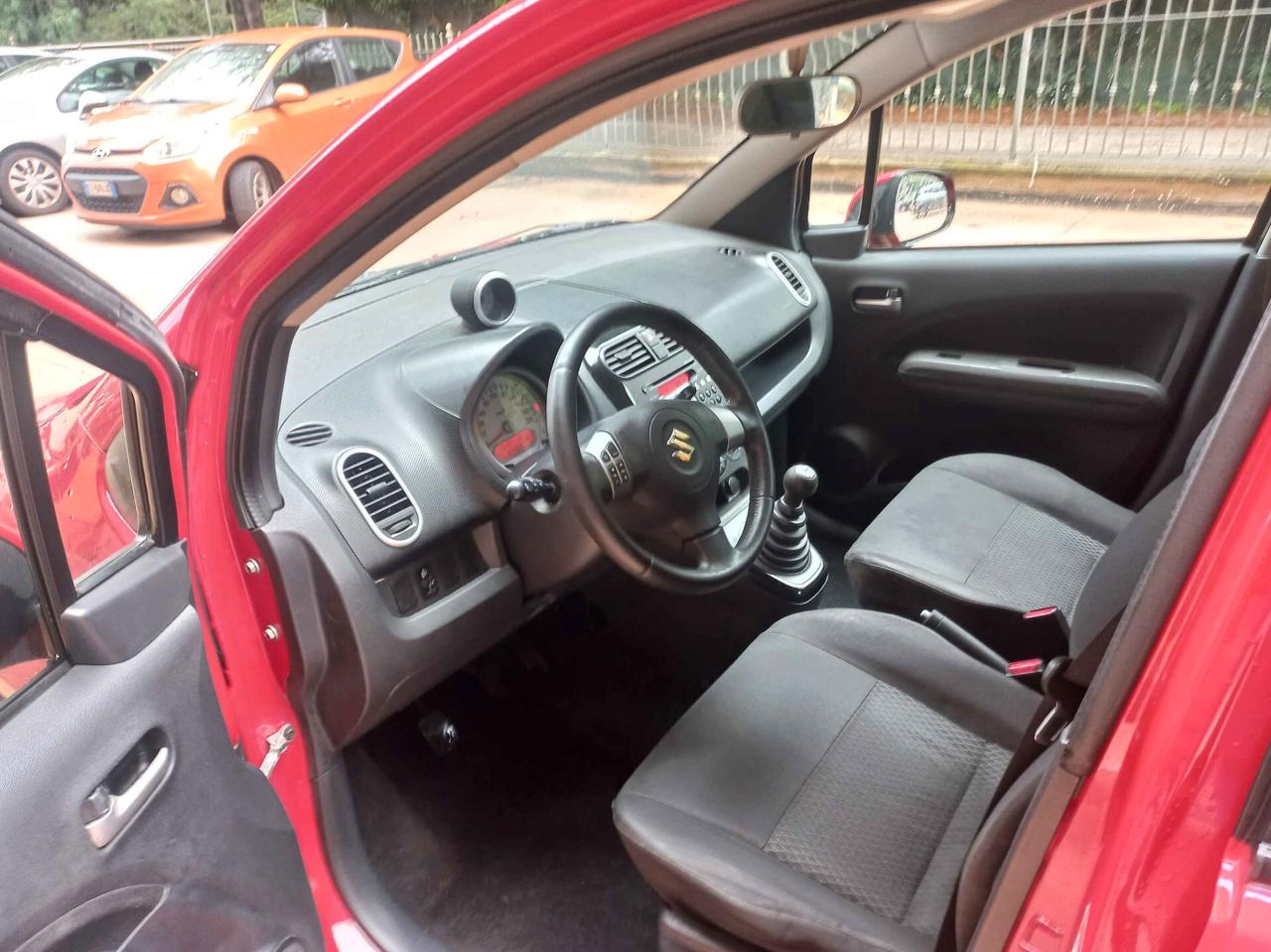 Suzuki Splash 1.0 VVT GL