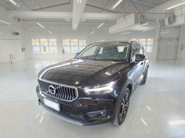 VOLVO XC40 T5 Plug-in Hybrid auto Recharge Inscription Expression