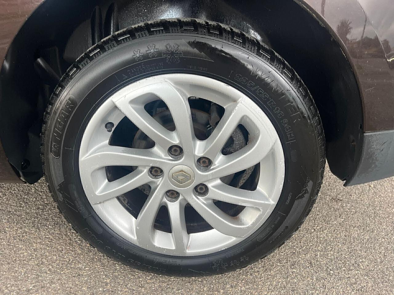 Renault Megane 1.5 dCi 110CV EDC SporTour 2012