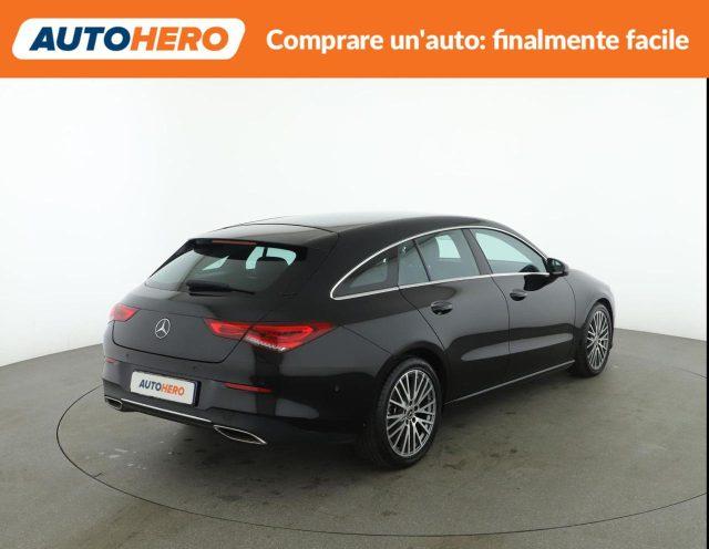 MERCEDES-BENZ GLB 200 Automatic Sport