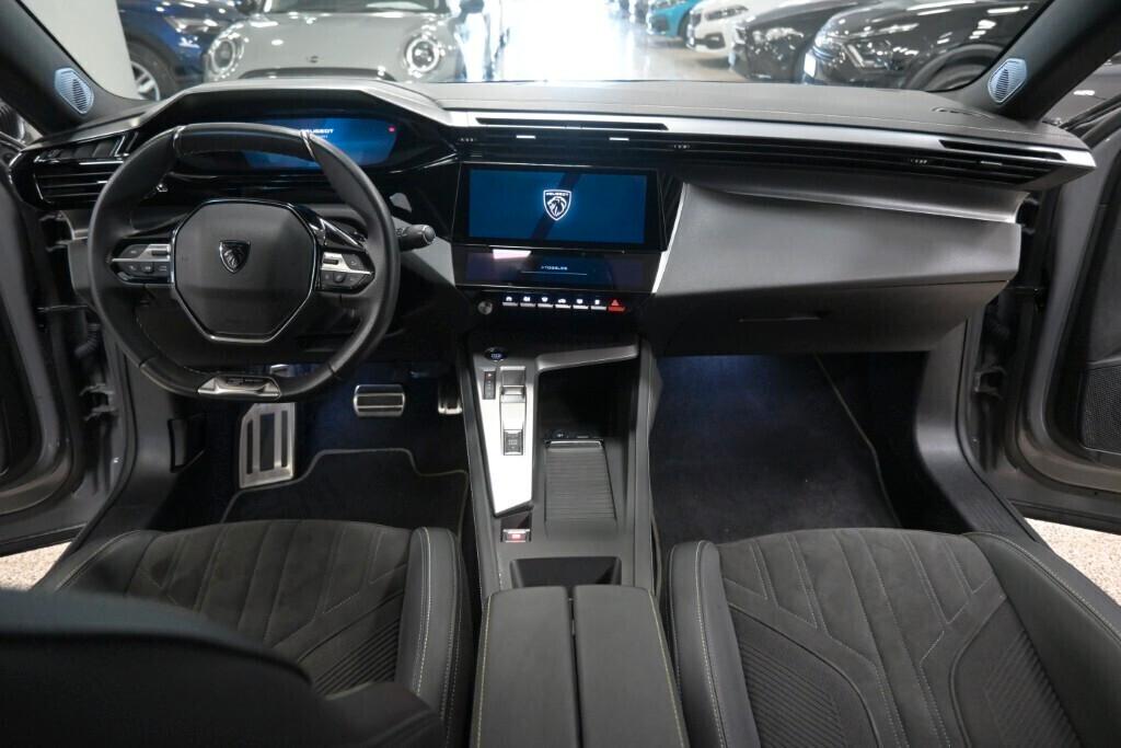 PEUGEOT 408 1.2 PURETECH 130CV SeS EAT8 GT ( FARI LED MATRIX - ADAPTIVE CRUISE - AMBIENT LIGHTS - I-COCKPIT - NAVI - MIRROR - PDC - TELECAMERA POST. - CERCHI 19 )