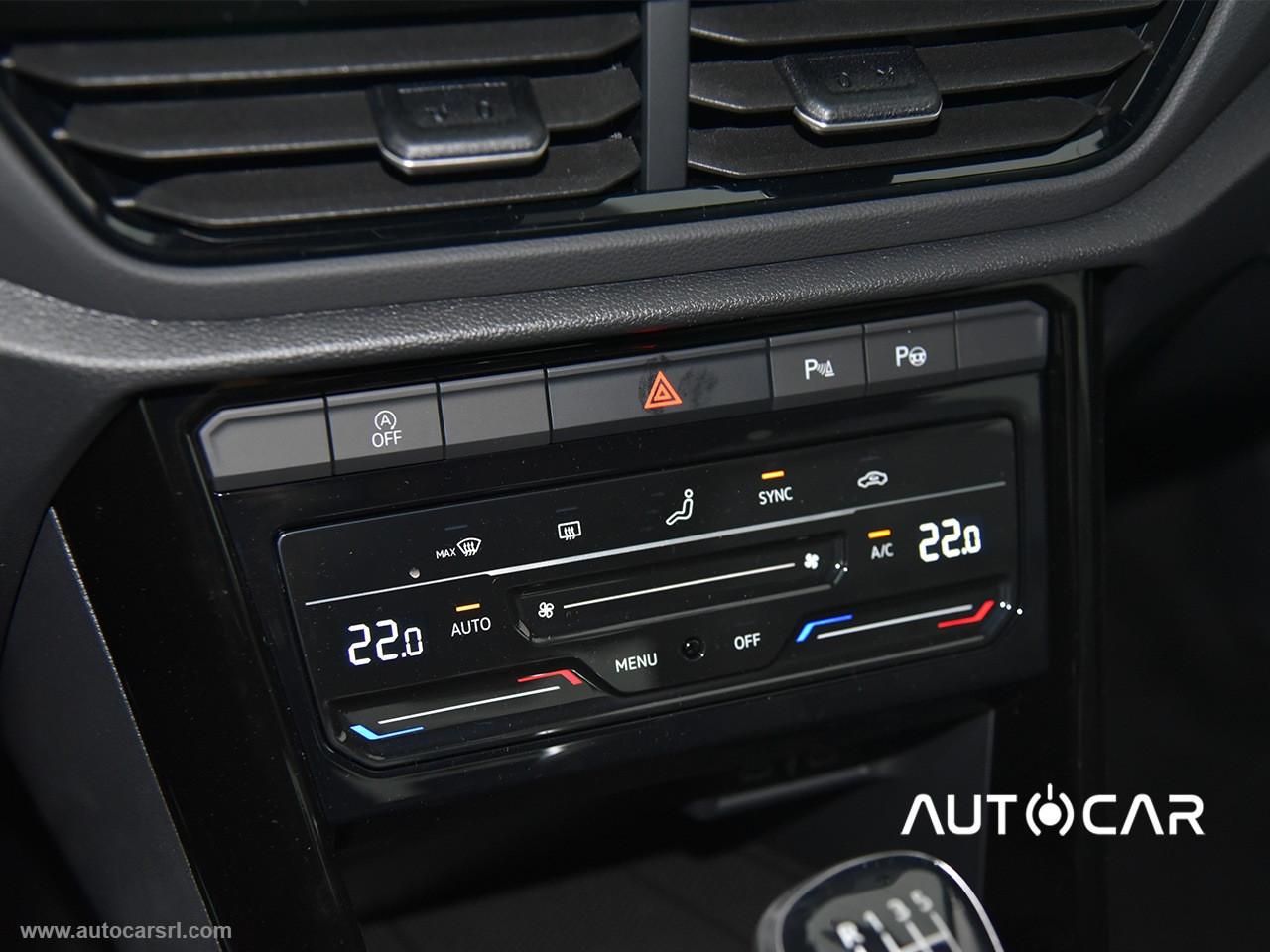VOLKSWAGEN T-Roc 1.0 TSI 110 CV R-LINE