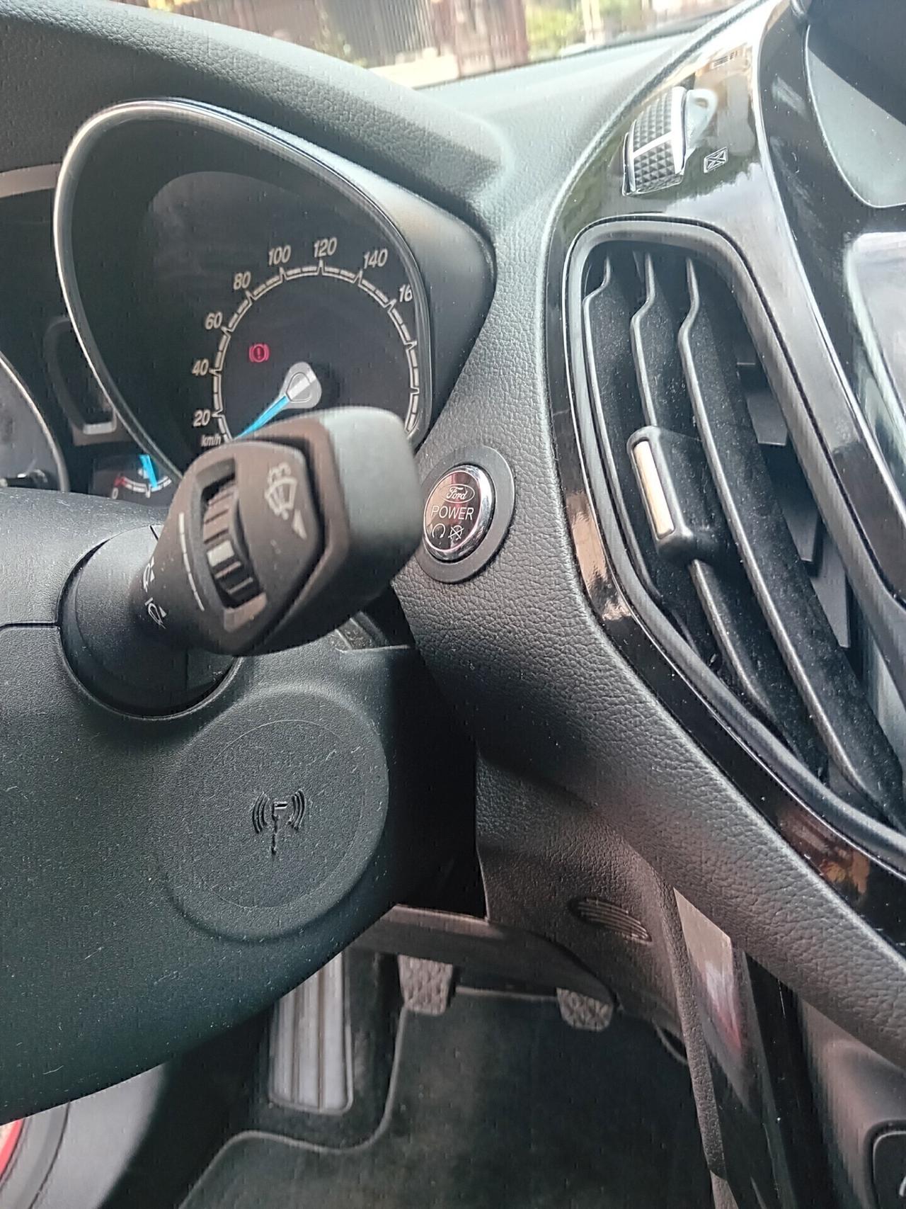 Ford B-Max 1.0 EcoBoost 100 CV Titanium X