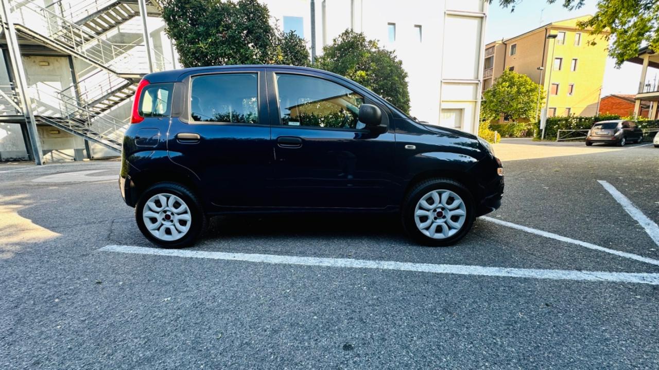 Fiat Panda 0.9 turbo. Euro 6b. Metano.ok neopatentati