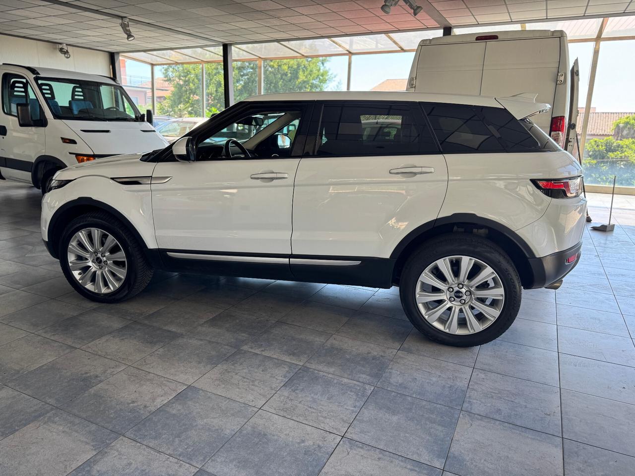 Land Rover Range Evoque 2.0 TD4 150 CV 5p. HSE
