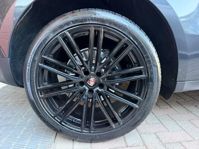 Porsche Macan 2.0 245cv no super bollo!