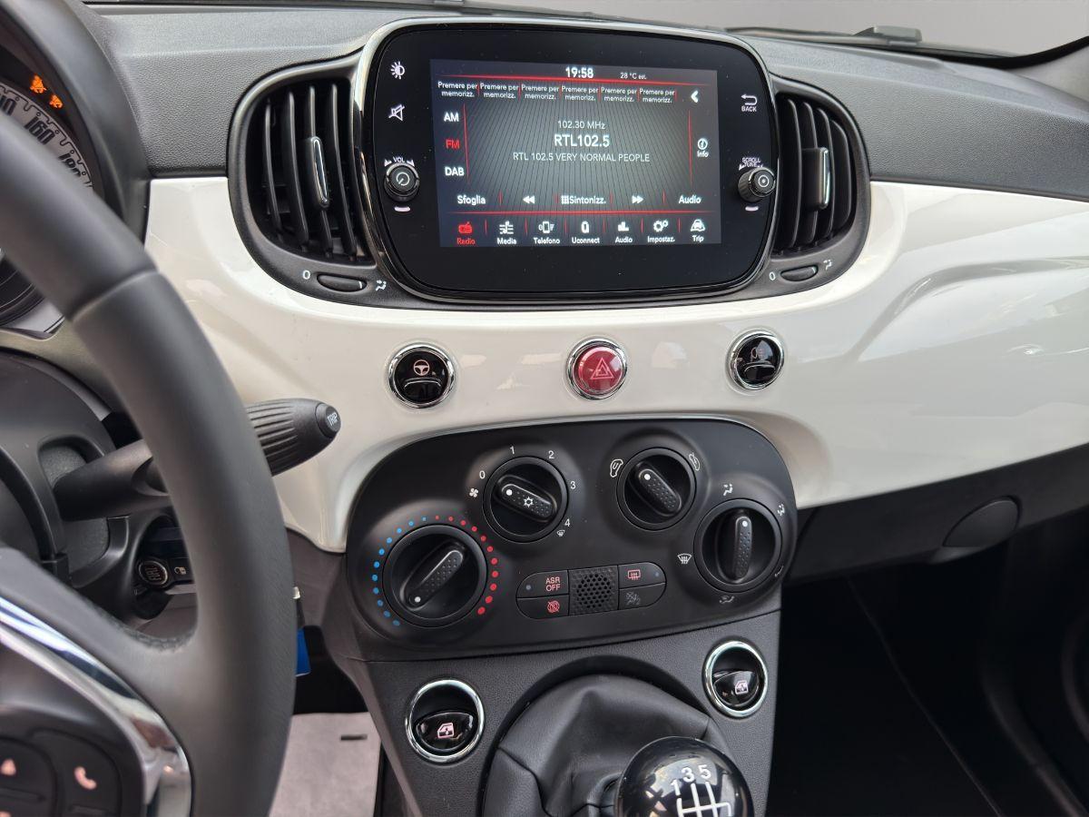 FIAT - 500 - 1.0 Hybrid Dolcevita