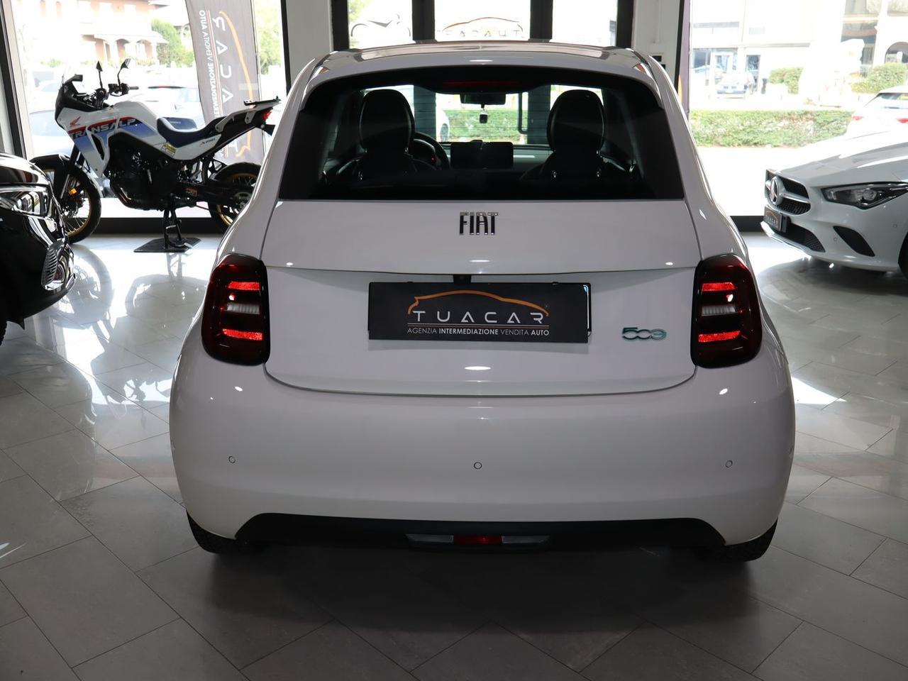 Fiat 500e Icon 500-e 3+1 #50386