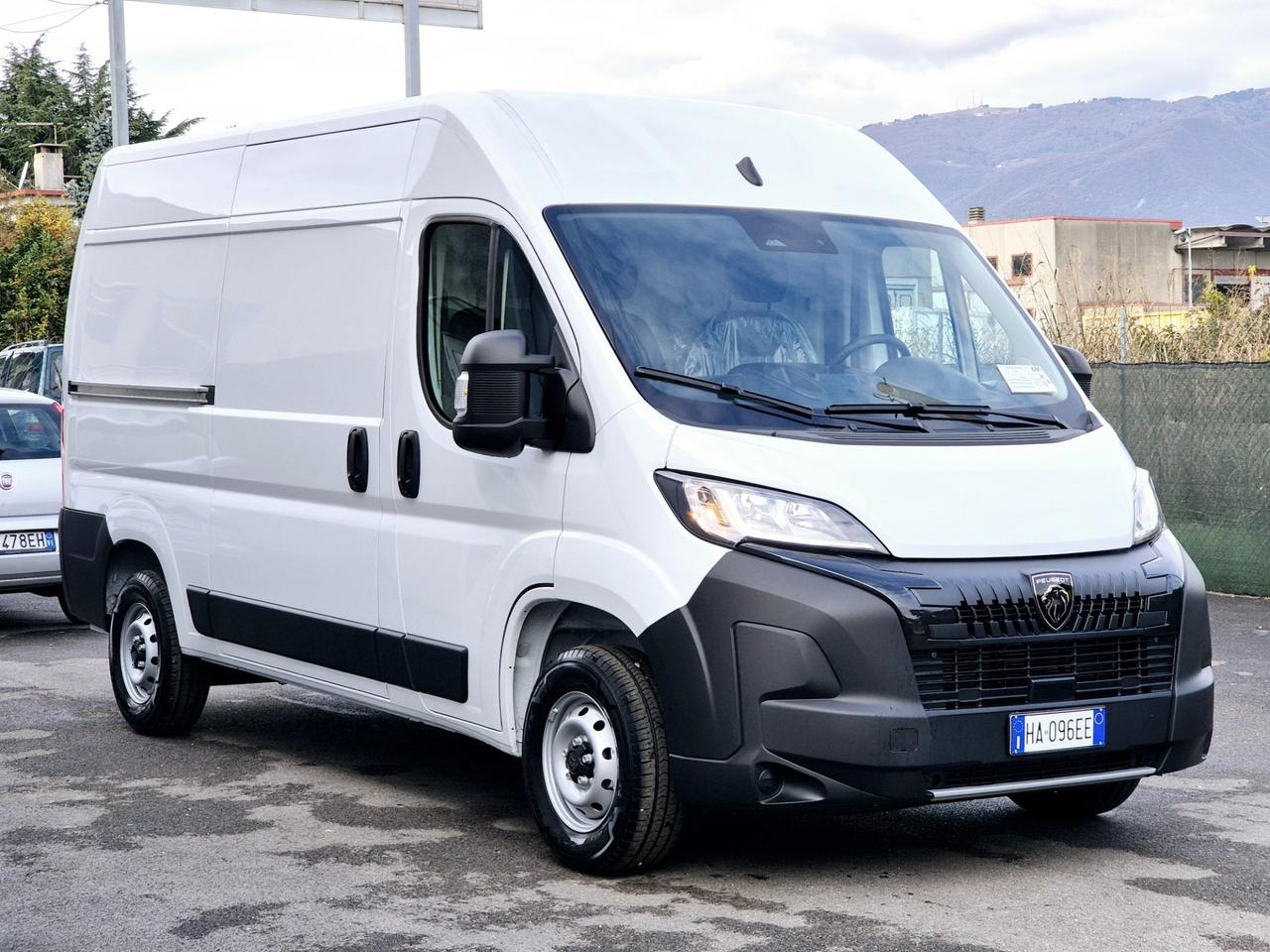 Peugeot Boxer 2.2 140CV Diesel L2H2 2025