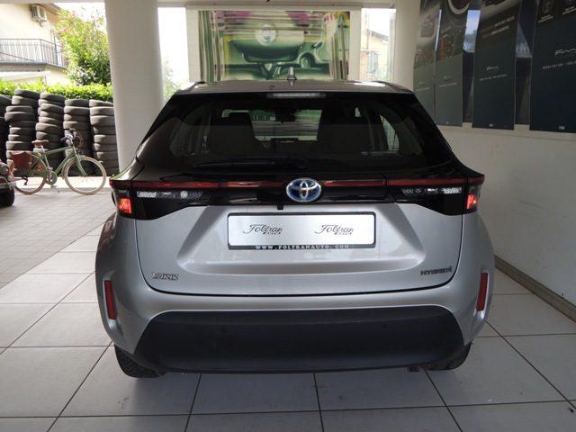 TOYOTA Yaris Cross 1.5 Hybrid 5p. E-CVT Business