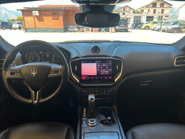 Maserati Ghibli 330 CV MHEV GT