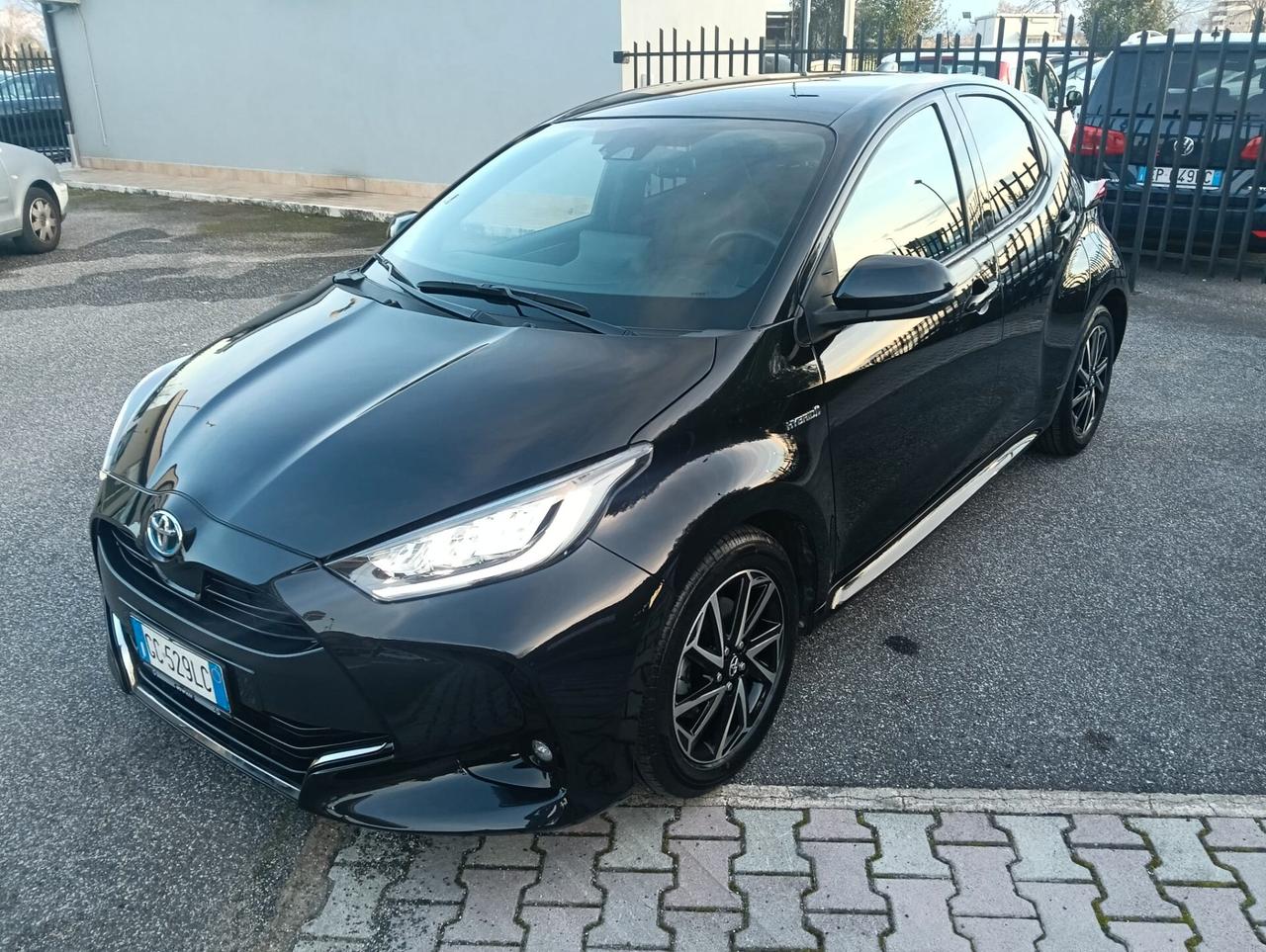 Toyota Yaris 1.5 Hybrid 5 porte Lounge