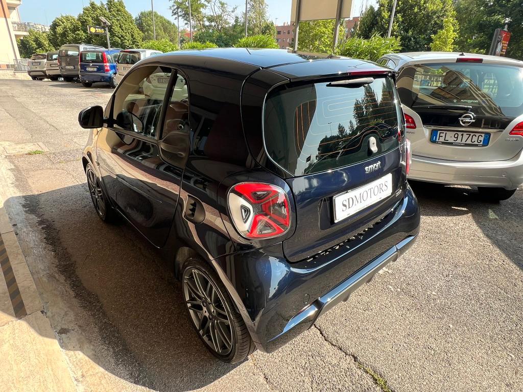 Smart fortwo coupe Fortwo 0.9 t 90cv Twinamic Paris Blu Brabus Style