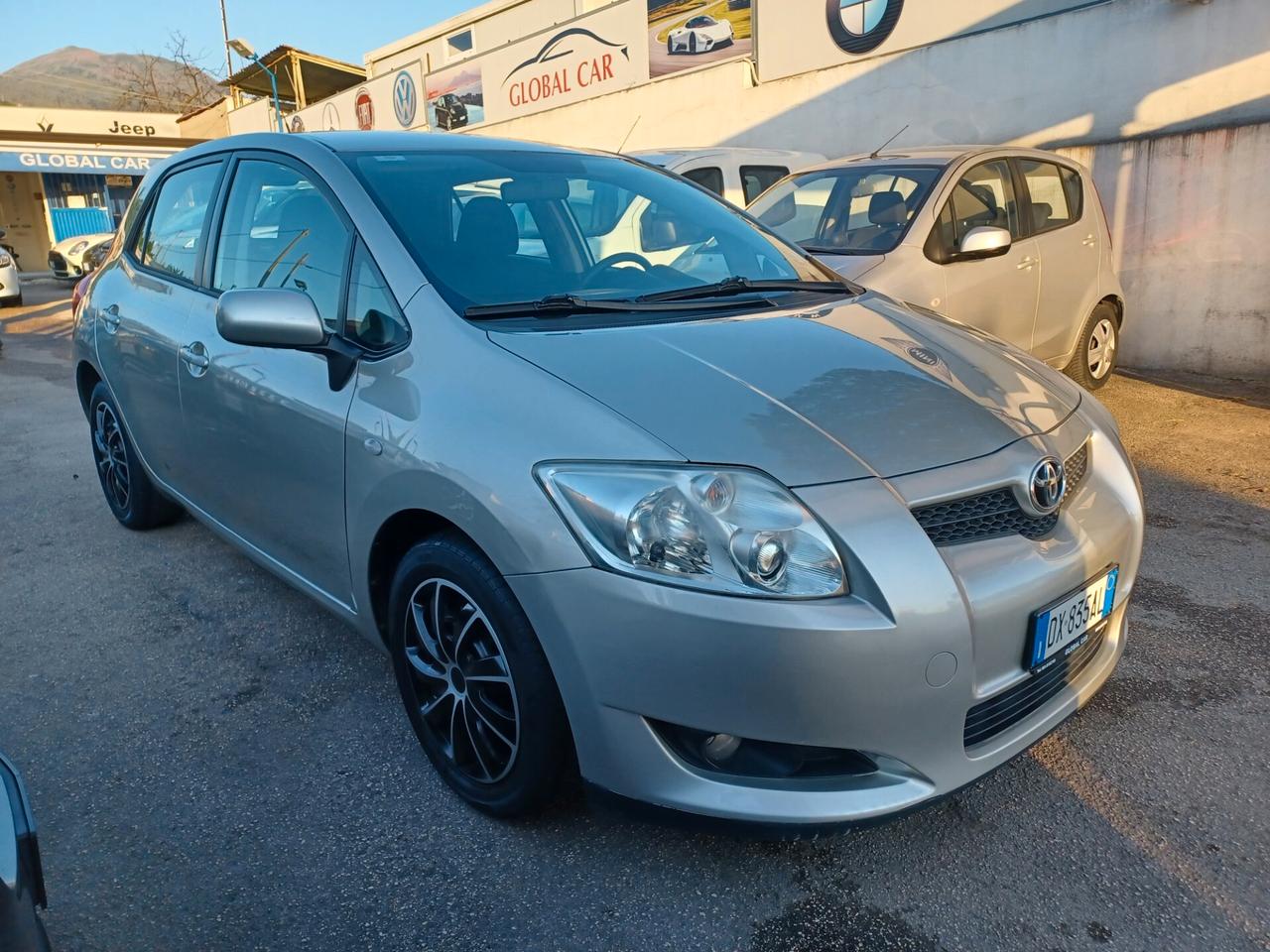 Toyota Auris 1.4 D-4D 5 porte Sol PERFETTA