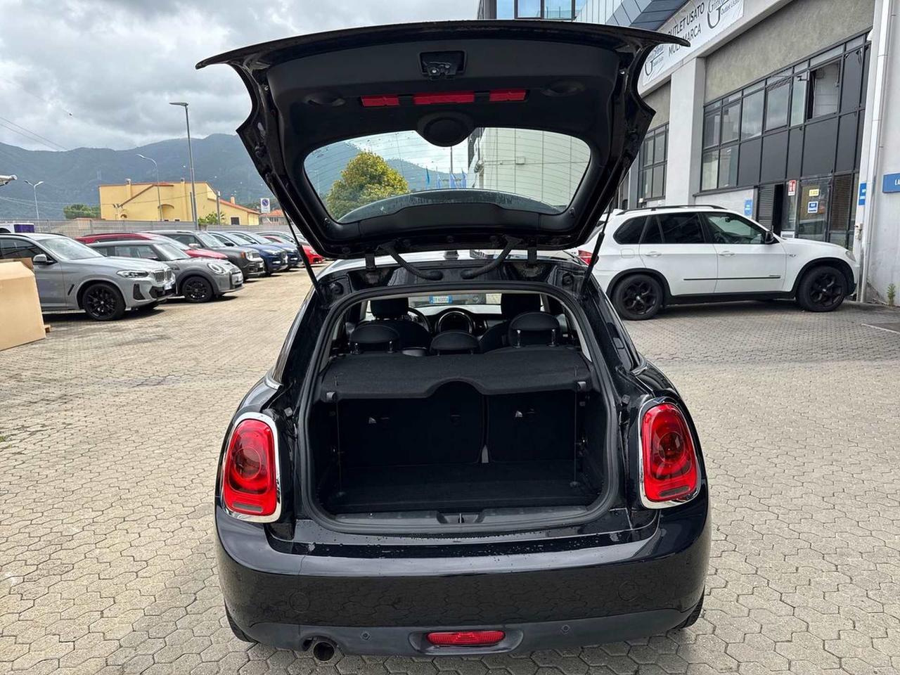 MINI Mini IV F55 2018 5p - Mini 5p 1.5 One 75cv