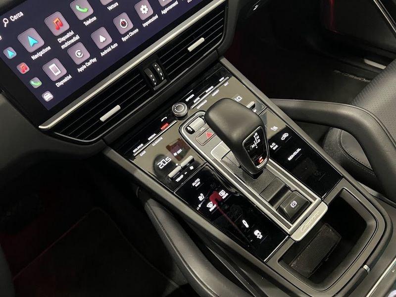 Porsche Cayenne 3.0 V6 E-Hybrid