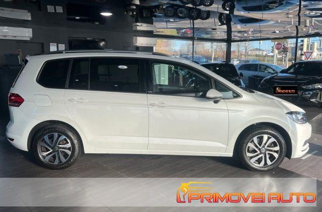 VOLKSWAGEN Touran 2.0 TDI 150 CV SCR DSG Active