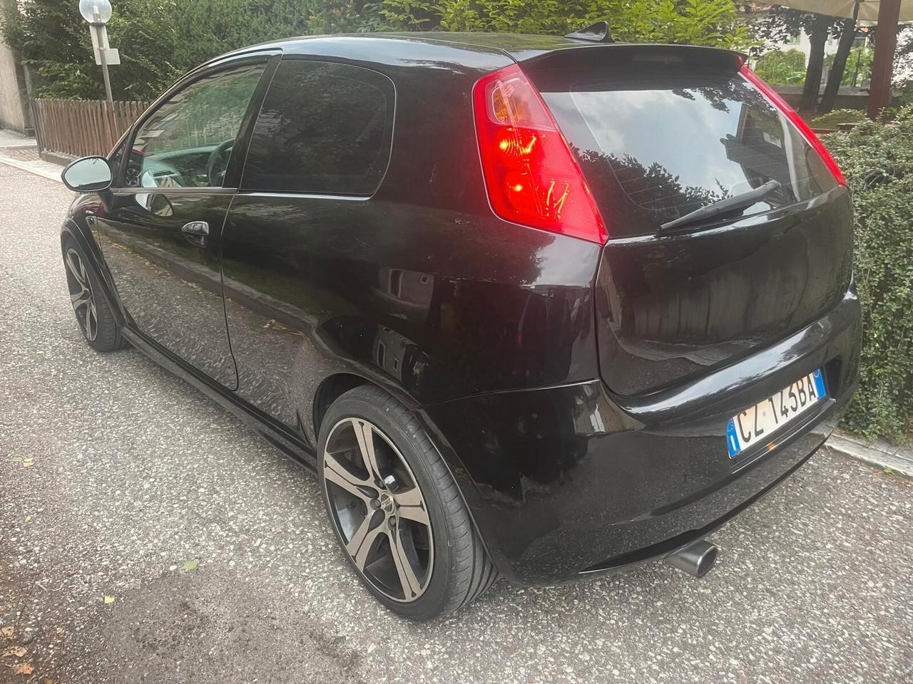 FIAT GRANDE PUNTO 1.9 MJT 130CV 6M - ADATTA A NEOPATENTATI