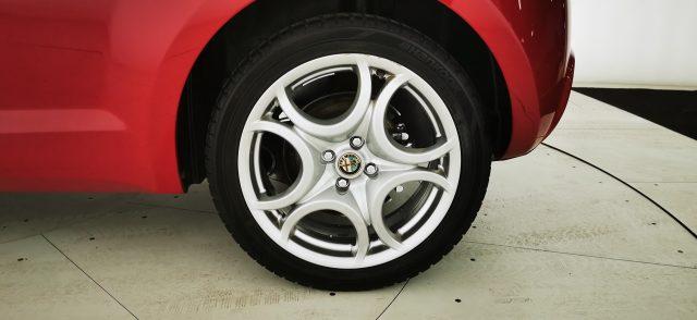 ALFA ROMEO MiTo 1.6 JTDm 16V Distinctive Sport Pack