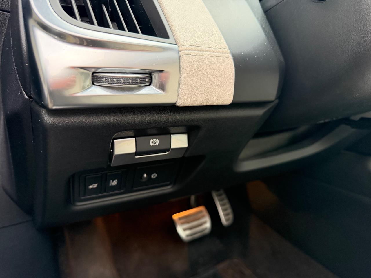 Jaguar E-Pace 2.0D 150 CV R-Dynamic S