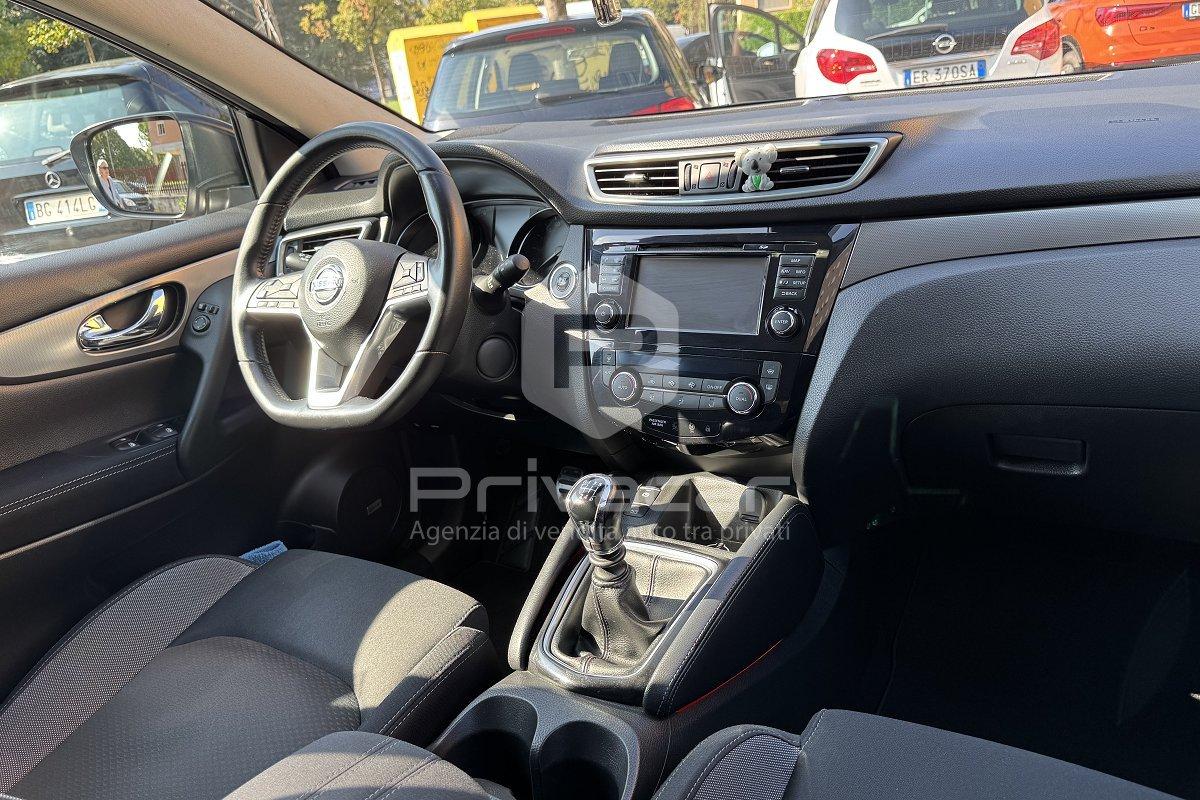 NISSAN Qashqai 1.2 DIG-T N-Connecta